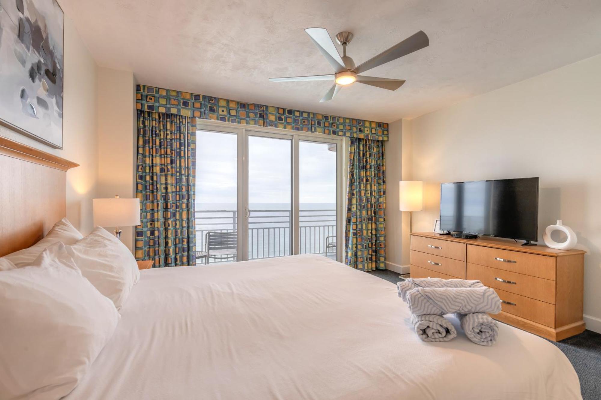 Beachfront Bliss At Ocean Walk Resort - Unit 1701 Daytona Beach Kültér fotó